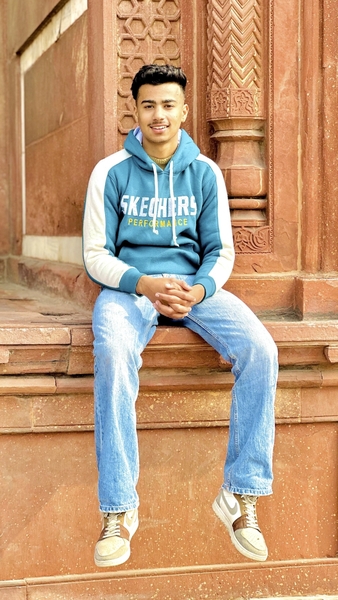 Divyam Vohra